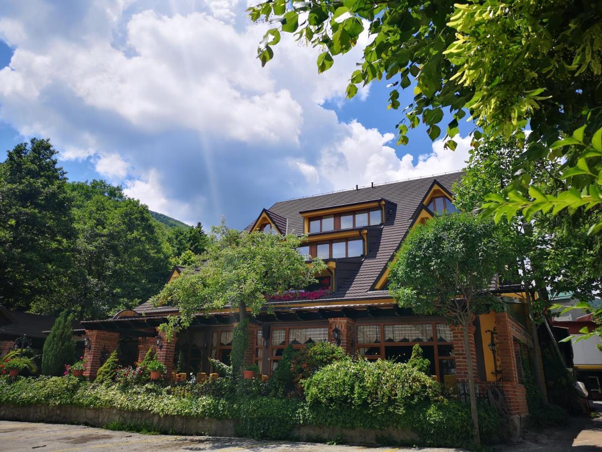 Hotel Sumski Feneri Bitola Extérieur photo