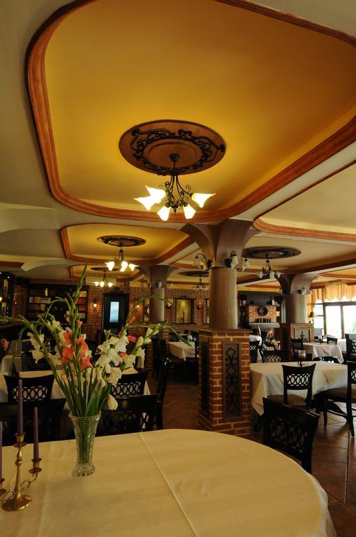 Hotel Sumski Feneri Bitola Extérieur photo