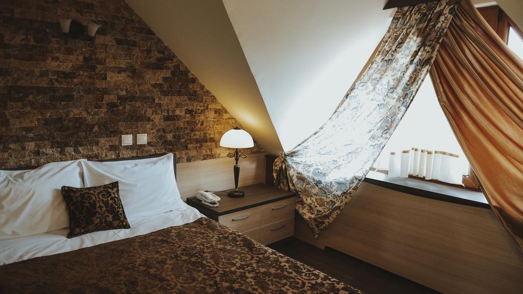 Hotel Sumski Feneri Bitola Extérieur photo