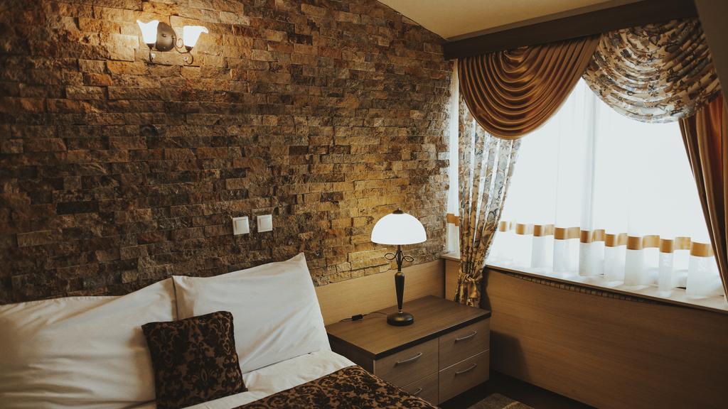 Hotel Sumski Feneri Bitola Extérieur photo
