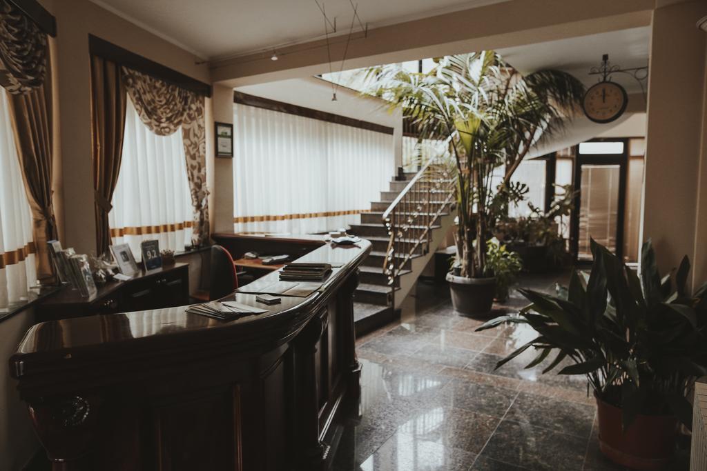 Hotel Sumski Feneri Bitola Extérieur photo